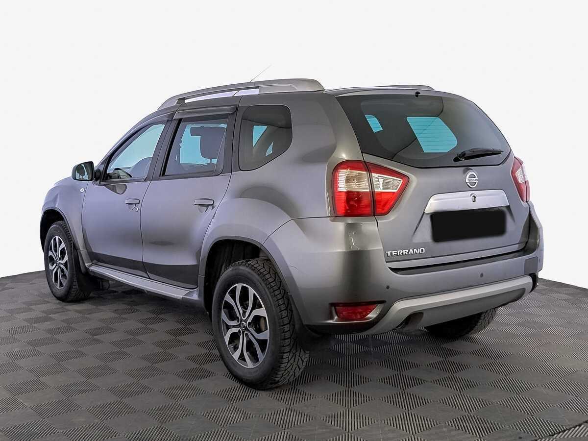 Nissan Terrano с пробегом — 2015 год. Фото: #6