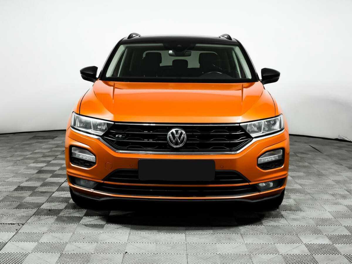 Volkswagen T-Roc с пробегом — 2018 год. Фото: #1