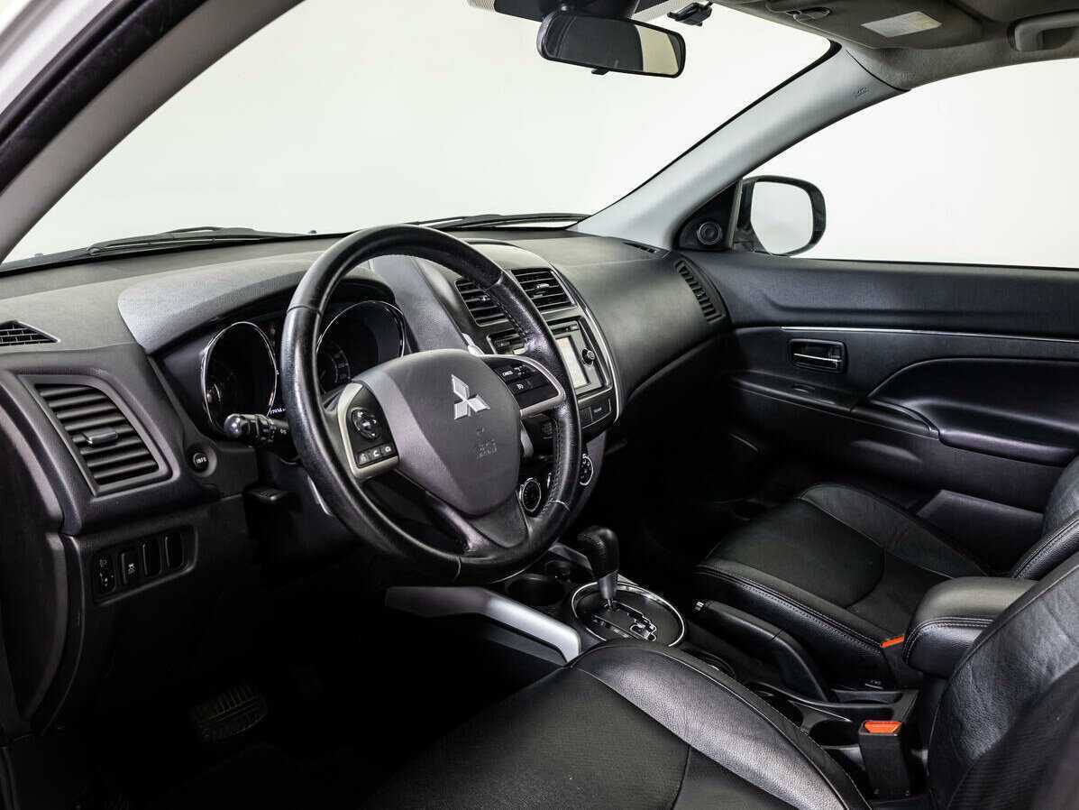 Mitsubishi ASX с пробегом — 2013 год. Фото: #10