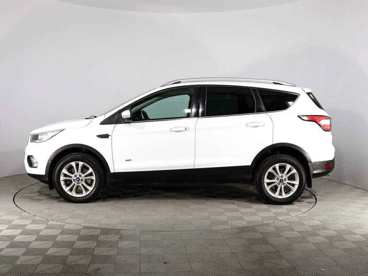 Ford Kuga с пробегом — 2017 год. Фото: #3