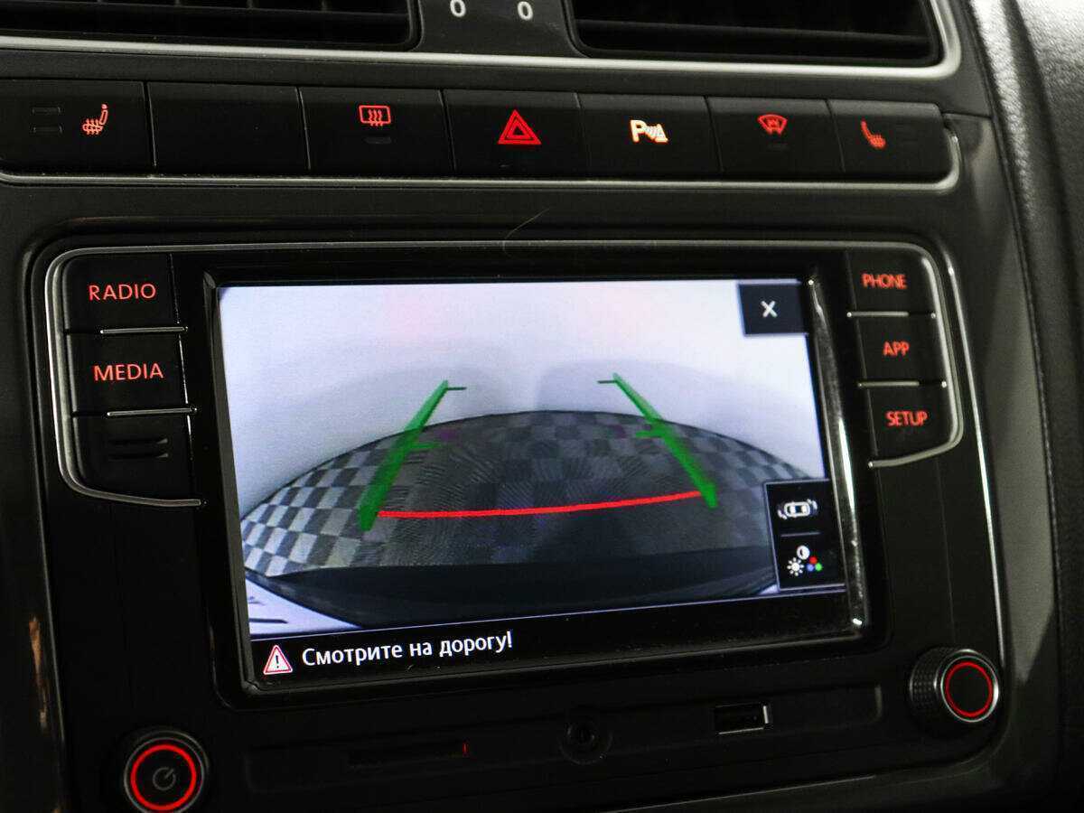 Volkswagen Polo с пробегом — 2019 год. Фото: #14