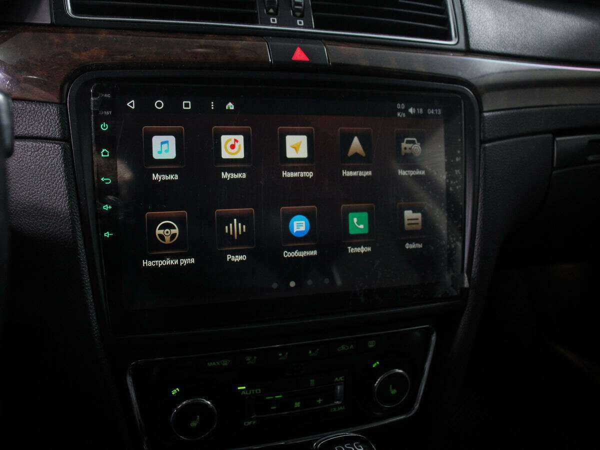 Skoda Superb с пробегом — 2014 год. Фото: #13