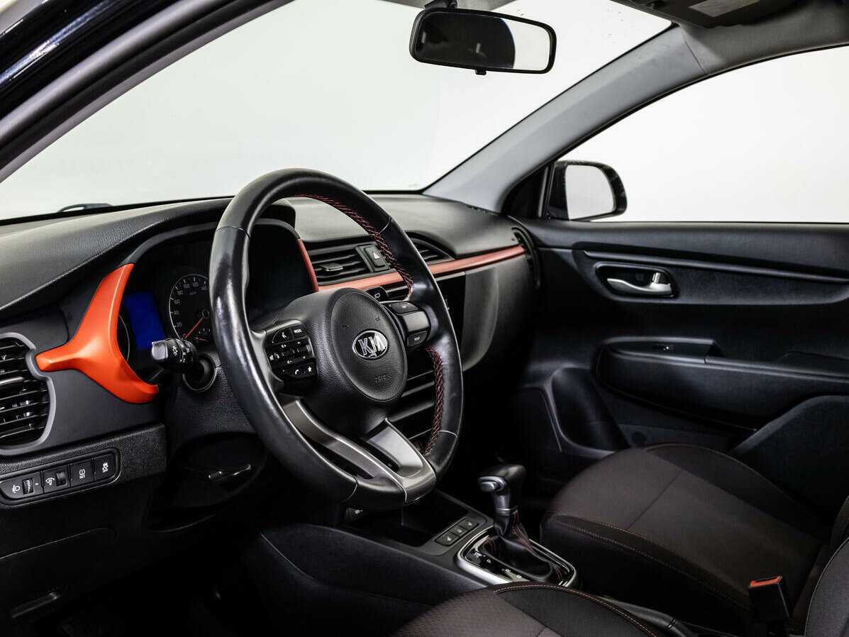 Kia Rio с пробегом — 2021 год. Фото: #10