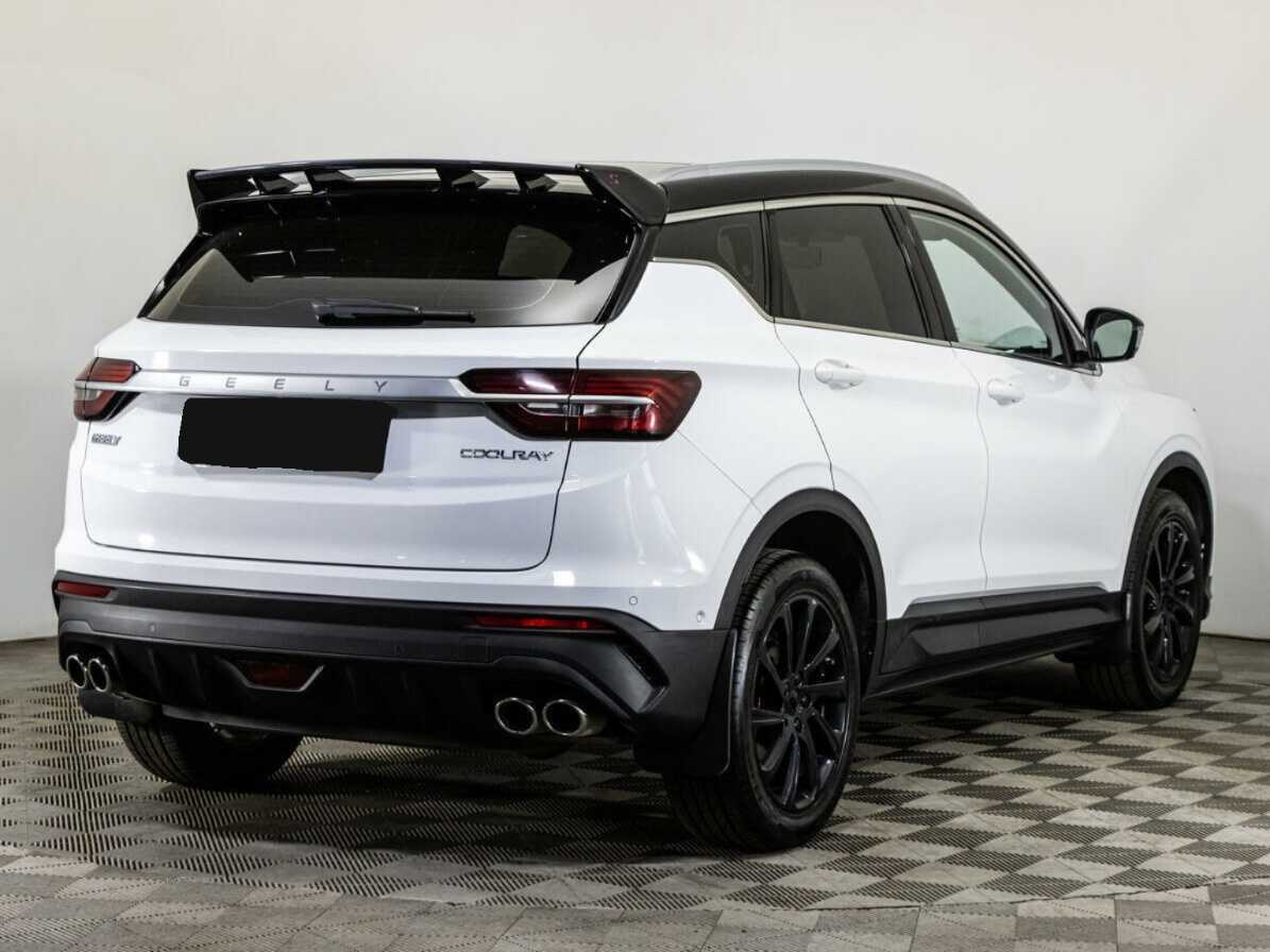 Geely Coolray с пробегом — 2022 год. Фото: #3