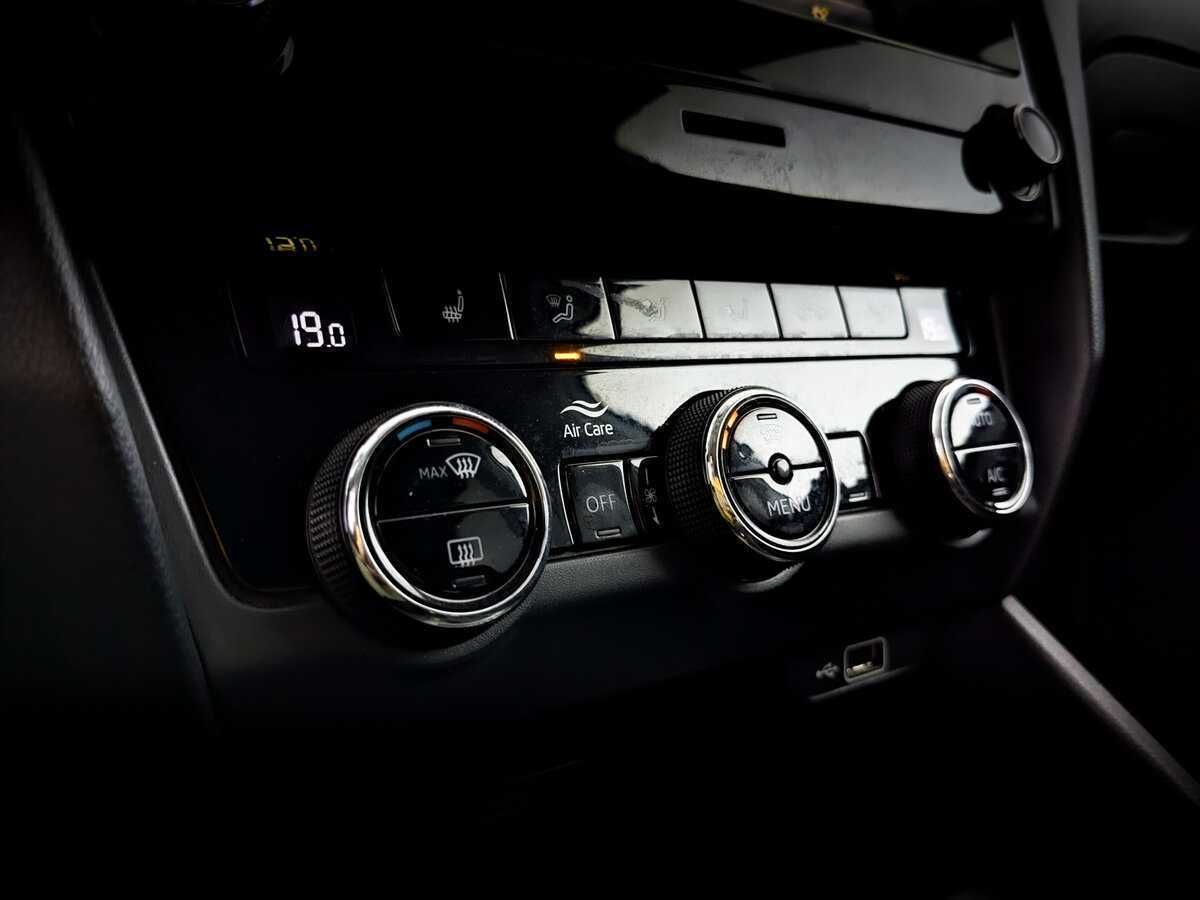 Skoda Octavia с пробегом — 2020 год. Фото: #24