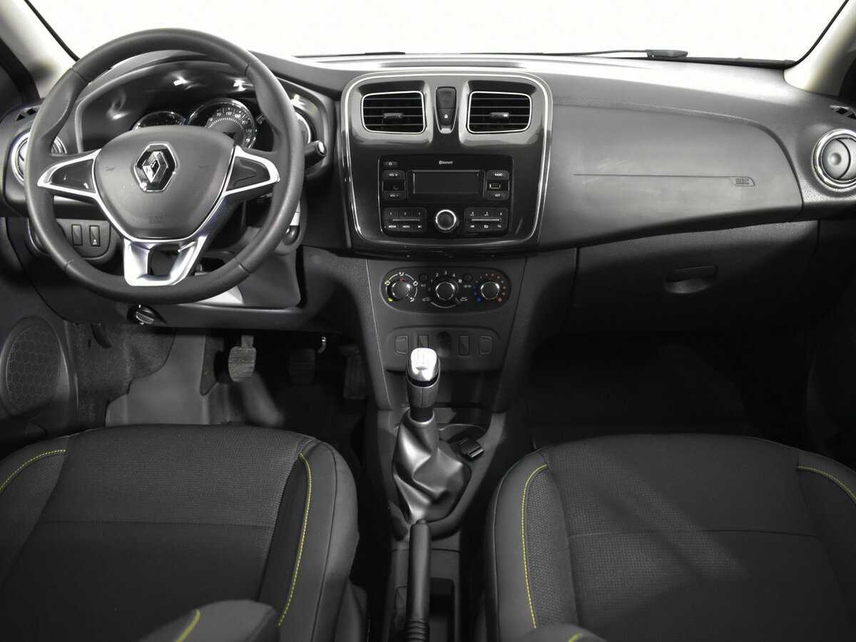 Renault Logan с пробегом — 2022 год. Фото: #9