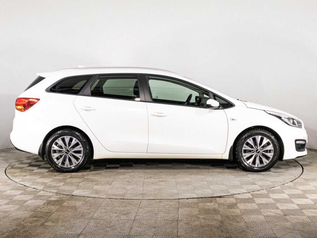 Kia Ceed с пробегом — 2018 год. Фото: #3