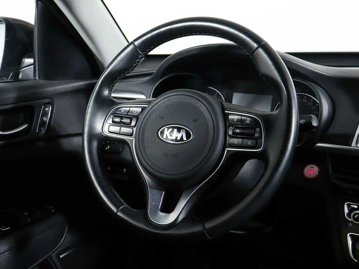 Kia Optima с пробегом — 2018 год. Фото: #9