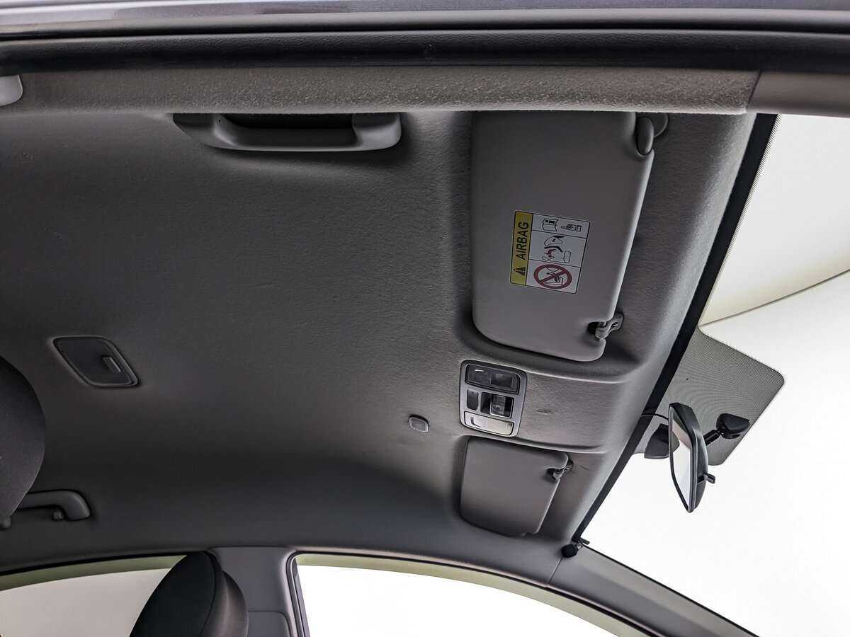 Hyundai Solaris с пробегом — 2021 год. Фото: #22