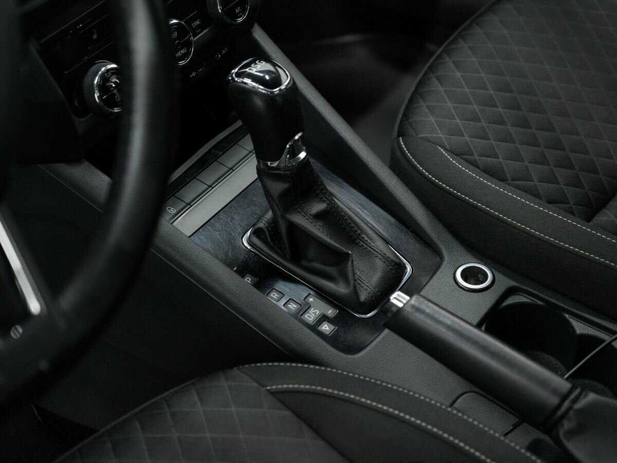 Skoda Octavia с пробегом — 2017 год. Фото: #16