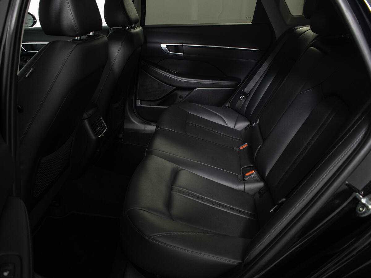 Hyundai Sonata с пробегом — 2020 год. Фото: #9