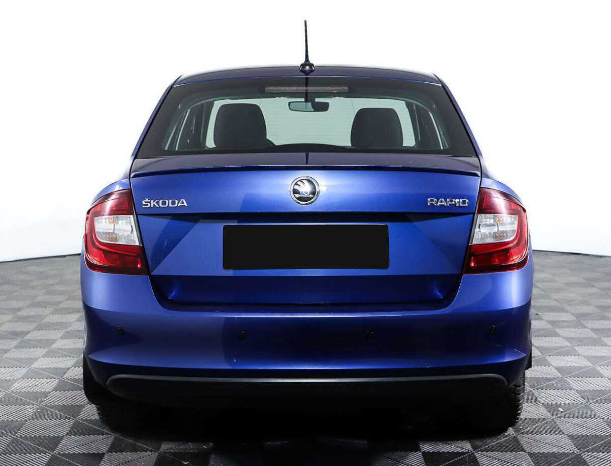 Skoda Rapid с пробегом — 2017 год. Фото: #5