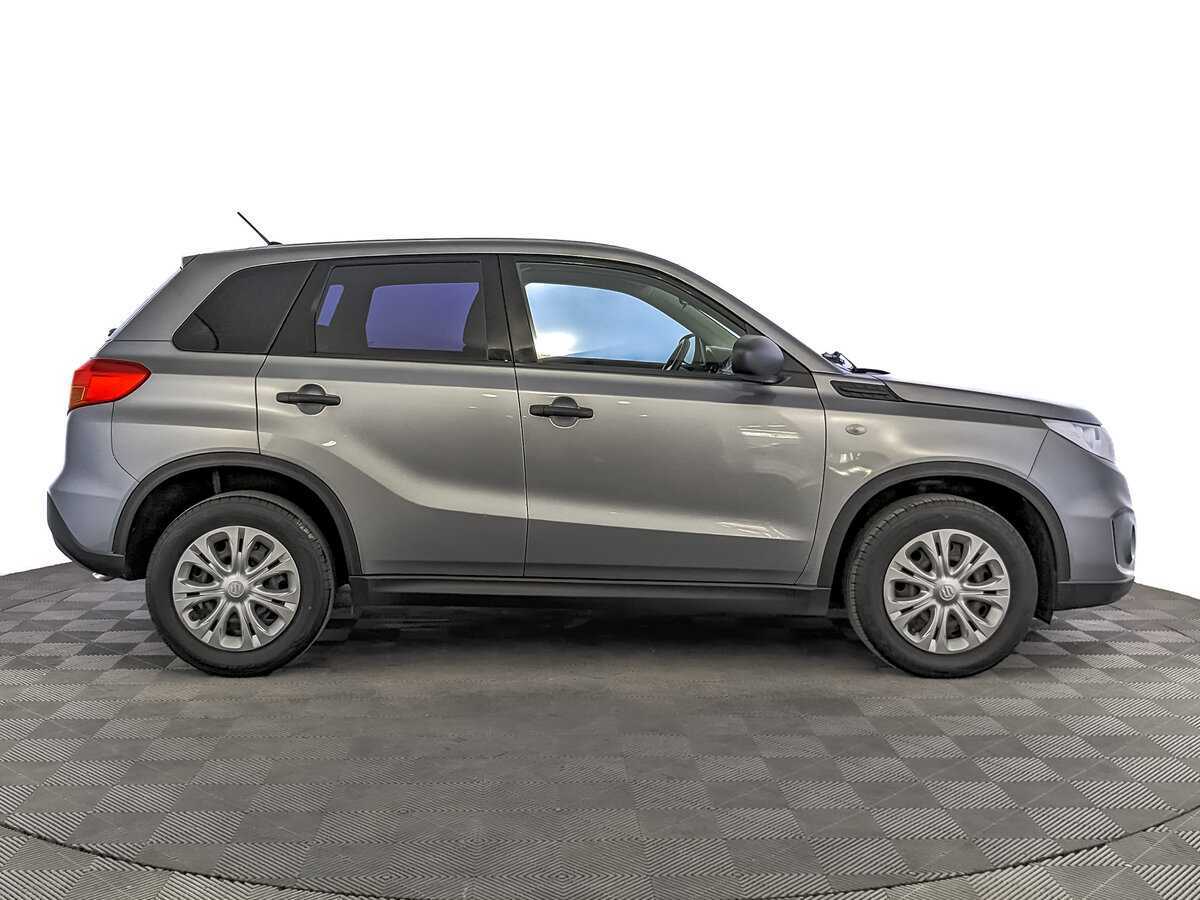 Suzuki Vitara с пробегом — 2017 год. Фото: #3