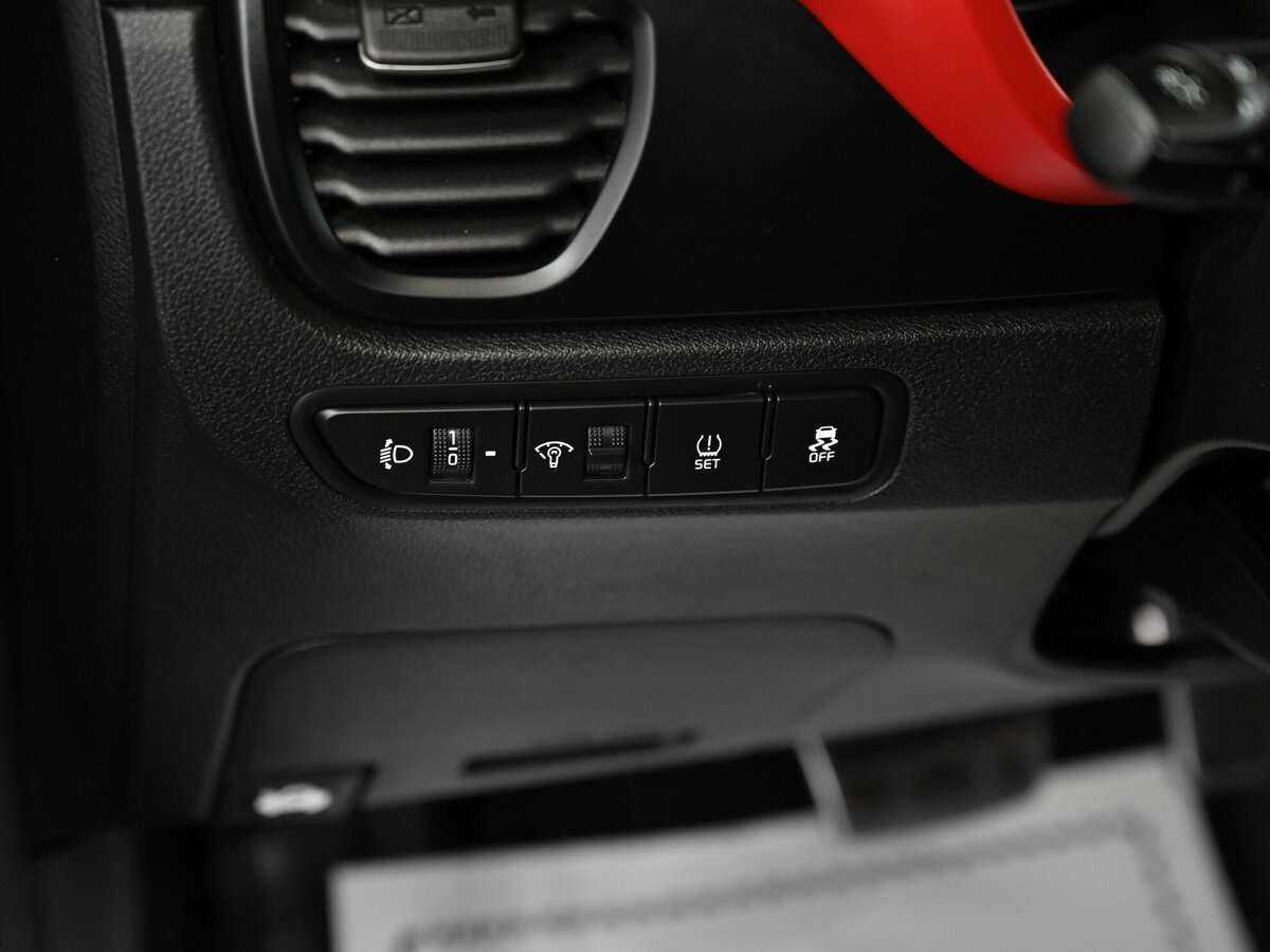 Kia Rio с пробегом — 2021 год. Фото: #8