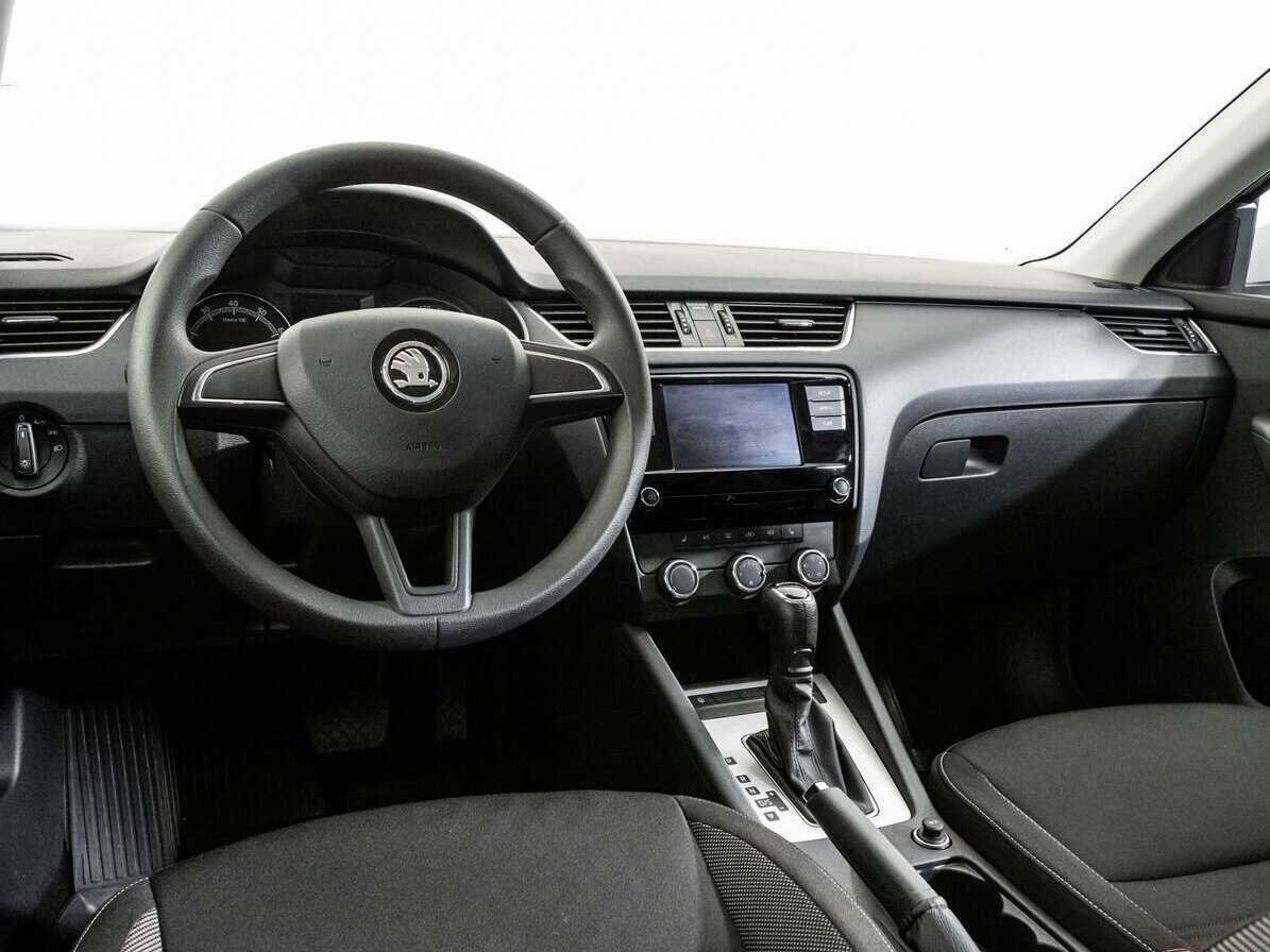 Skoda Octavia с пробегом — 2018 год. Фото: #10