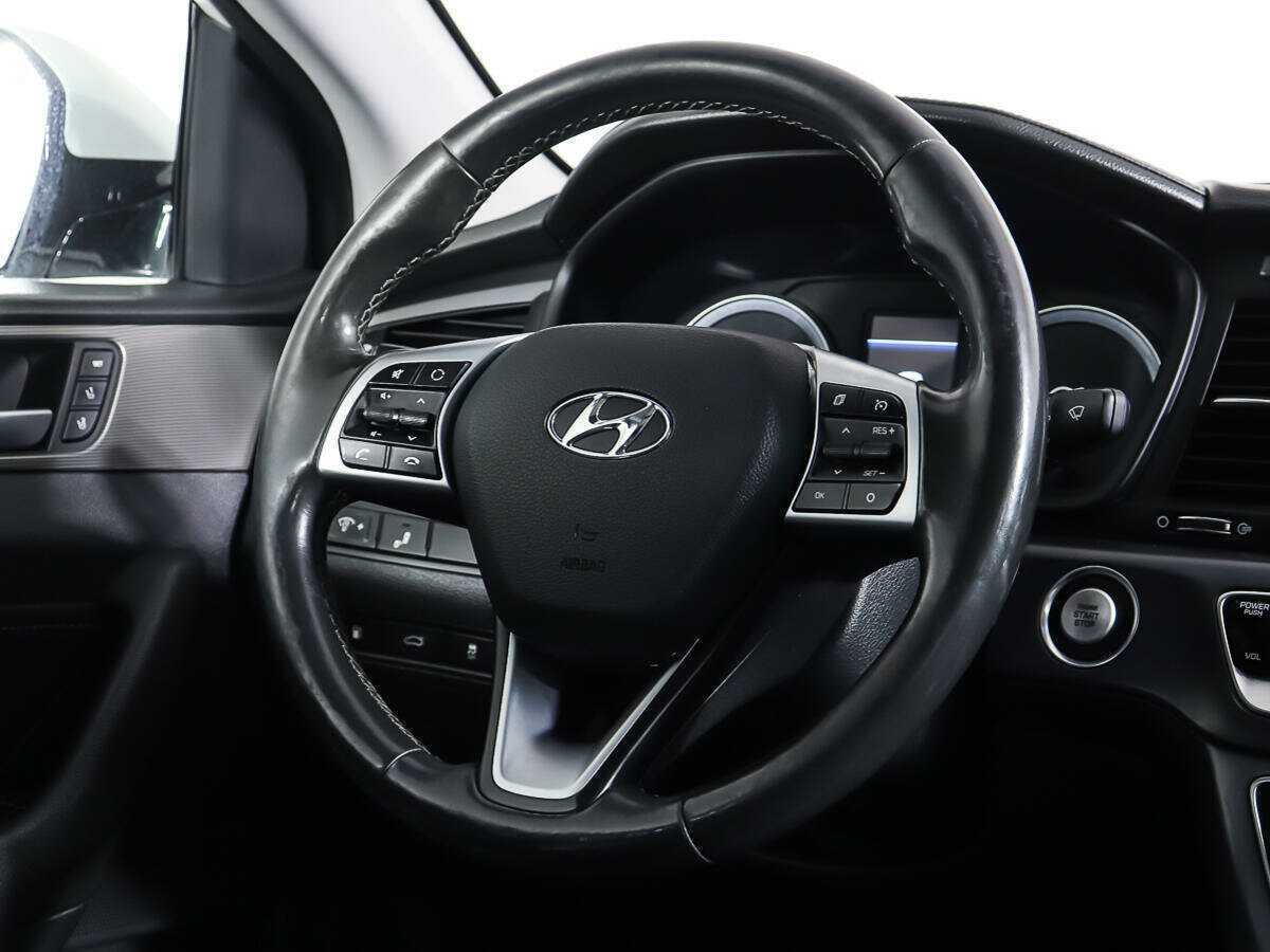 Hyundai Sonata с пробегом — 2018 год. Фото: #14