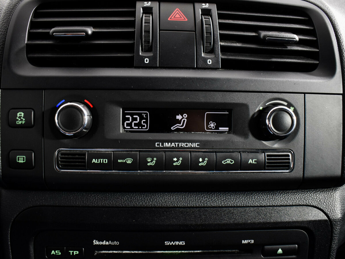 Skoda Fabia с пробегом — 2012 год. Фото: #14