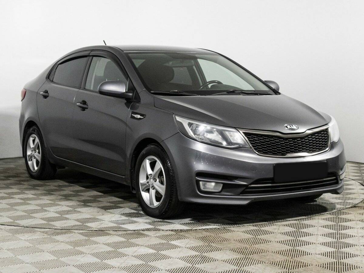 Kia Rio с пробегом — 2017 год. Фото: #2