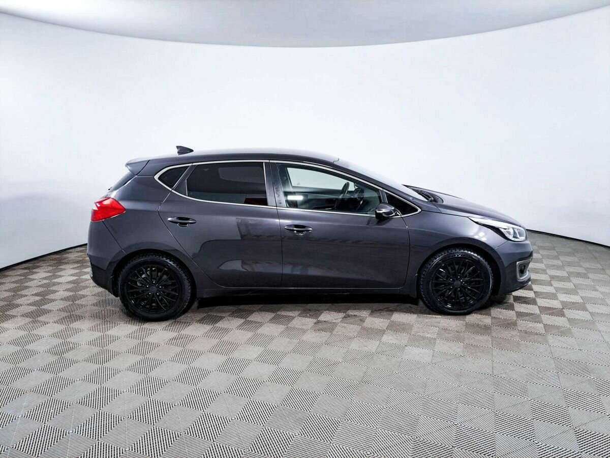Kia Ceed с пробегом — 2018 год. Фото: #3