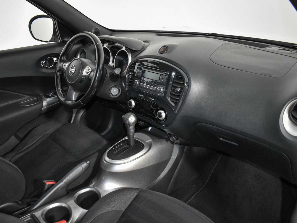 Nissan Juke с пробегом — 2012 год. Фото: #12