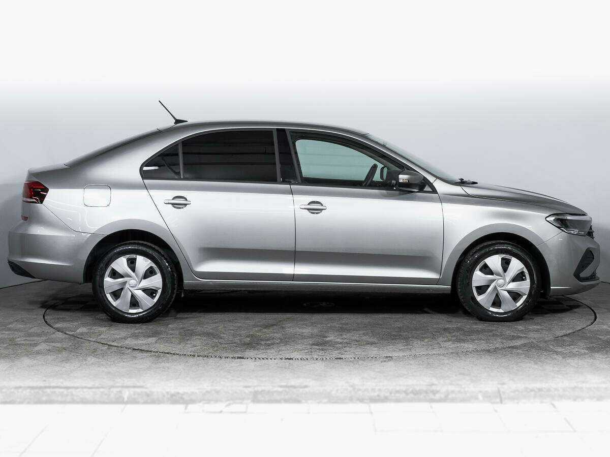 Volkswagen Polo с пробегом — 2020 год. Фото: #3