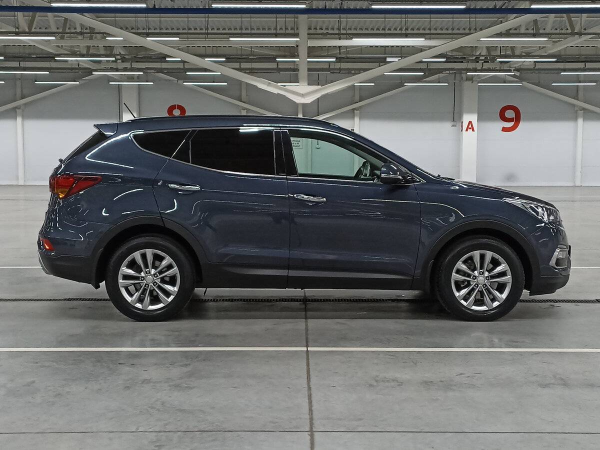 Hyundai Santa Fe с пробегом — 2015 год. Фото: #3