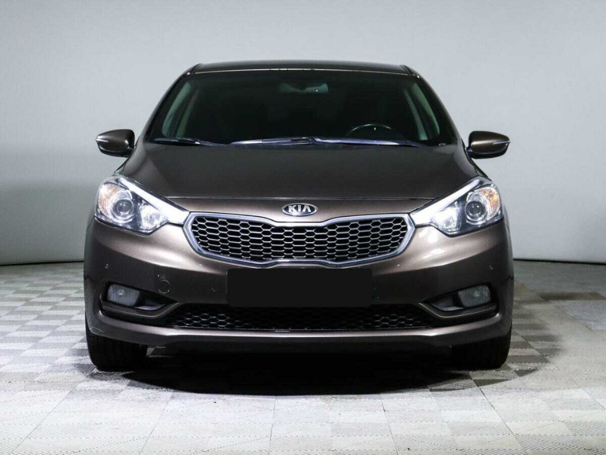 Kia Cerato с пробегом — 2015 год. Фото: #1