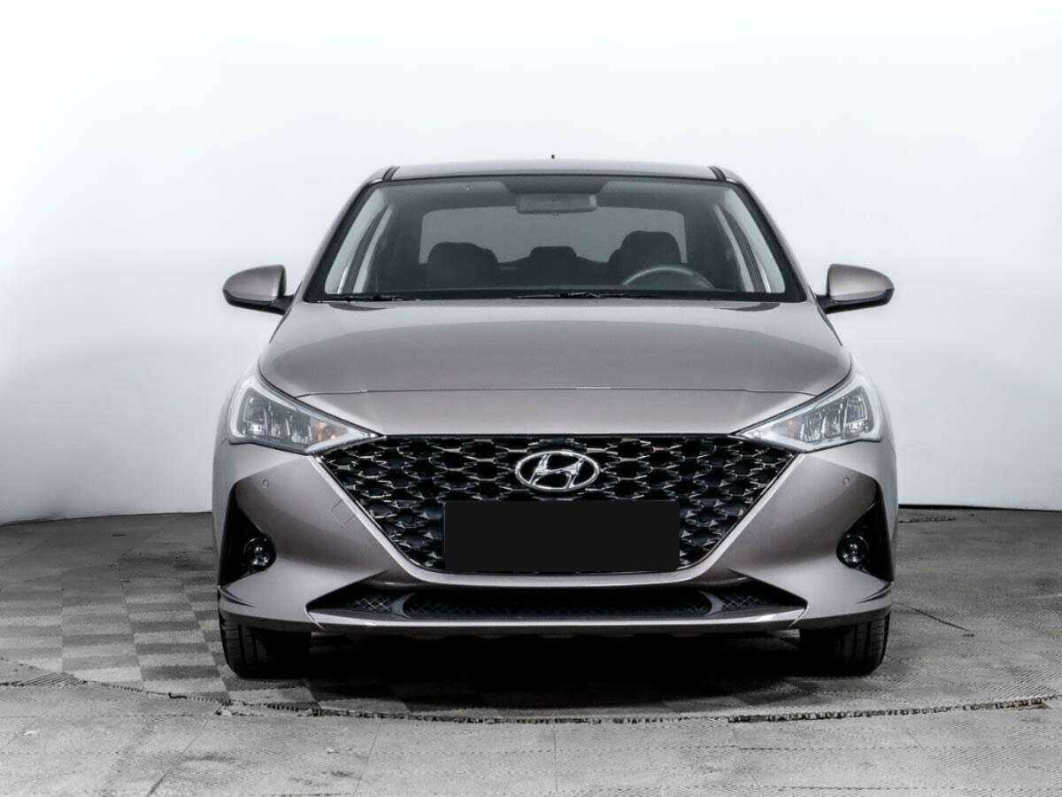 Hyundai Solaris с пробегом — 2021 год. Фото: #1