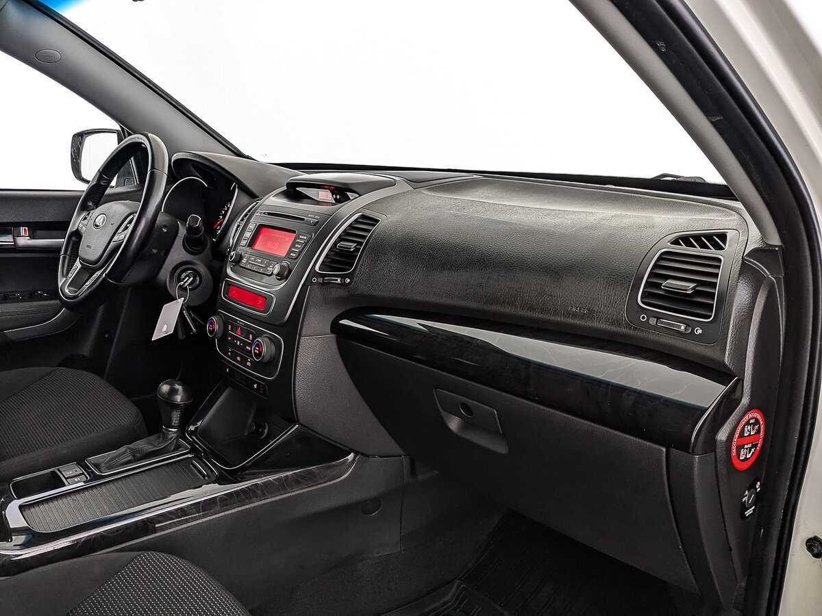 Kia Sorento с пробегом — 2018 год. Фото: #12