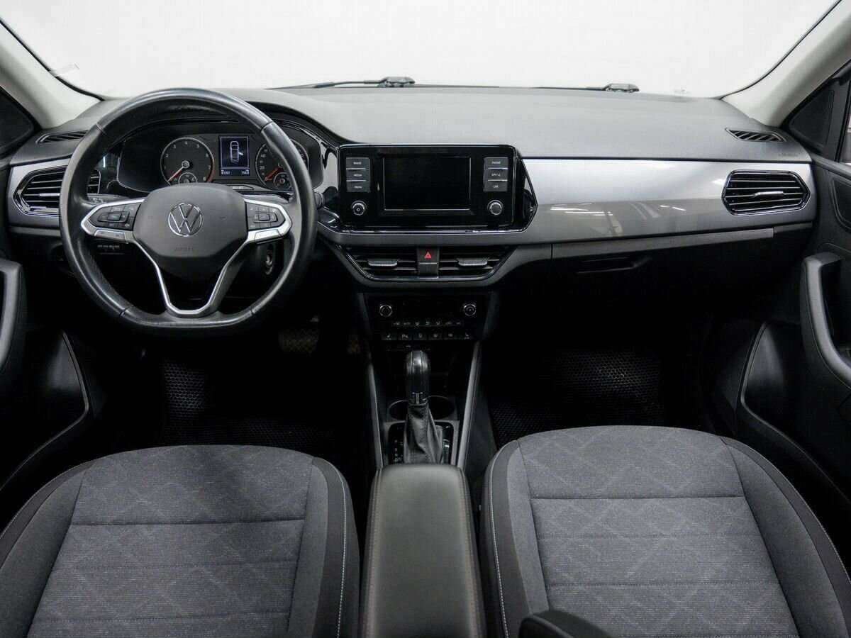 Volkswagen Polo с пробегом — 2020 год. Фото: #9