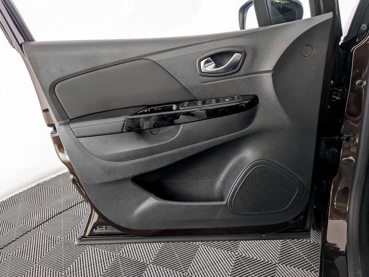 Renault Kaptur с пробегом — 2020 год. Фото: #13