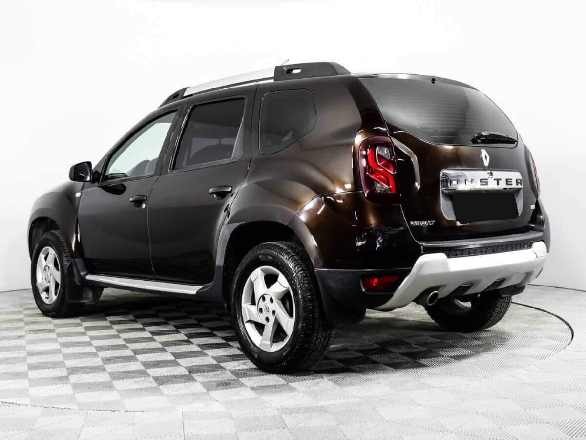 Renault Duster с пробегом — 2016 год. Фото: #6