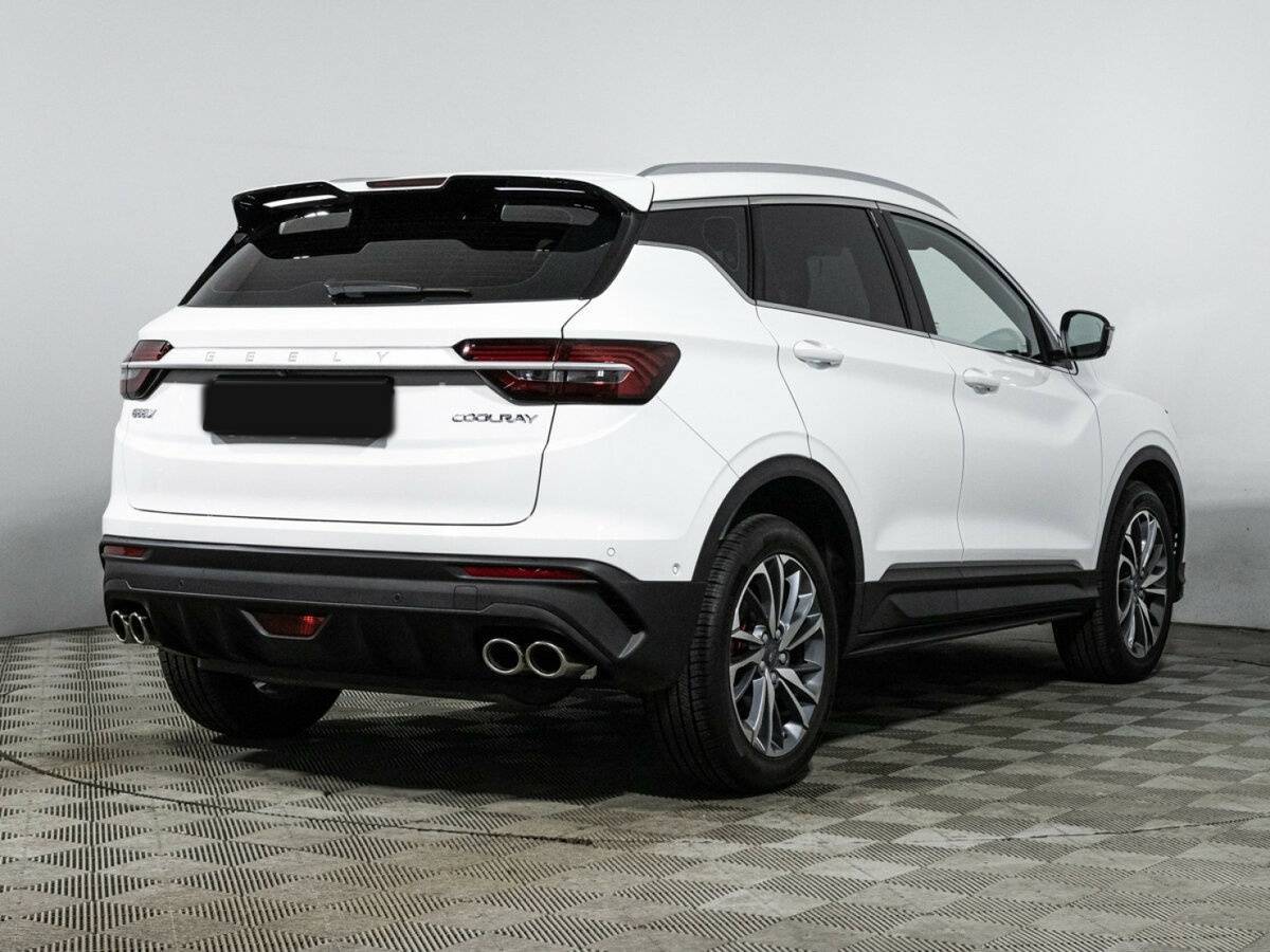 Geely Coolray с пробегом — 2023 год. Фото: #4