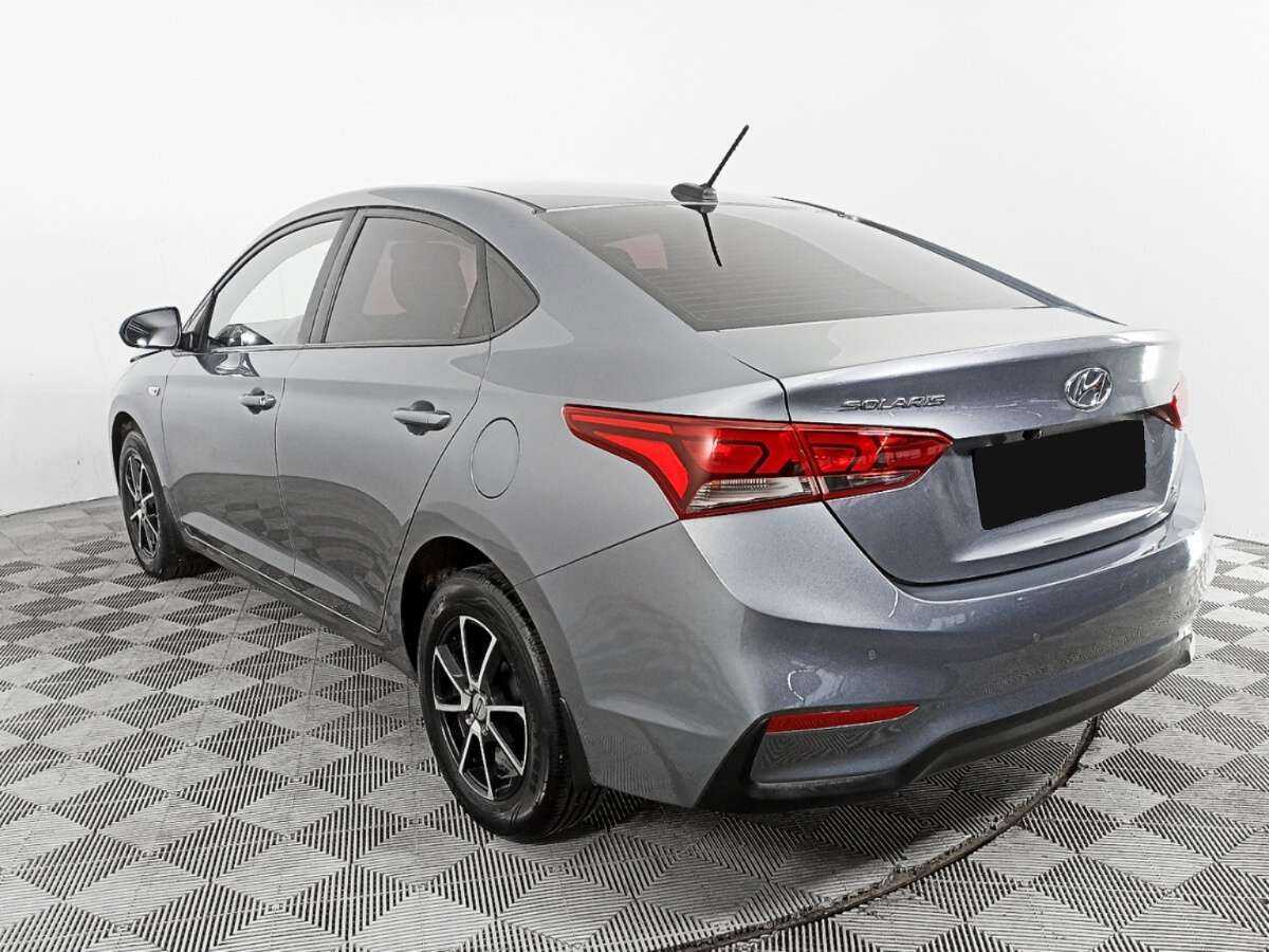 Hyundai Solaris с пробегом — 2017 год. Фото: #6