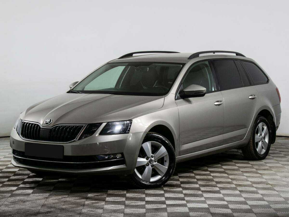 Skoda Octavia с пробегом — 2018 год. Посмотреть фото