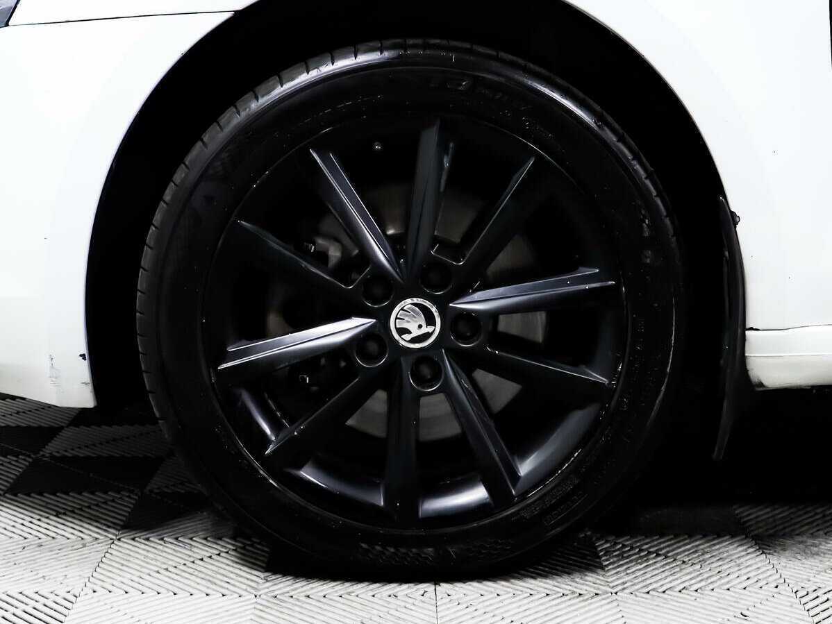Skoda Octavia с пробегом — 2016 год. Фото: #13