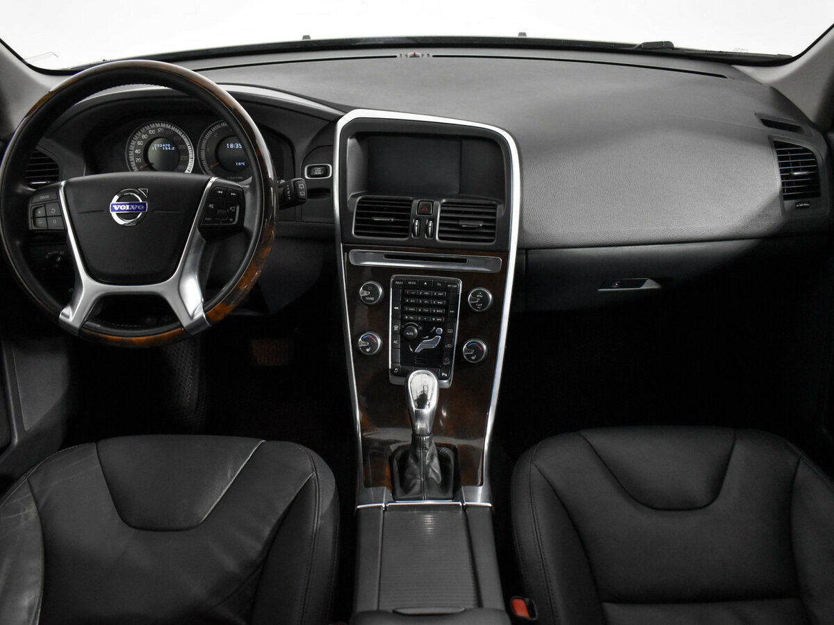 Volvo XC60 с пробегом — 2012 год. Фото: #13