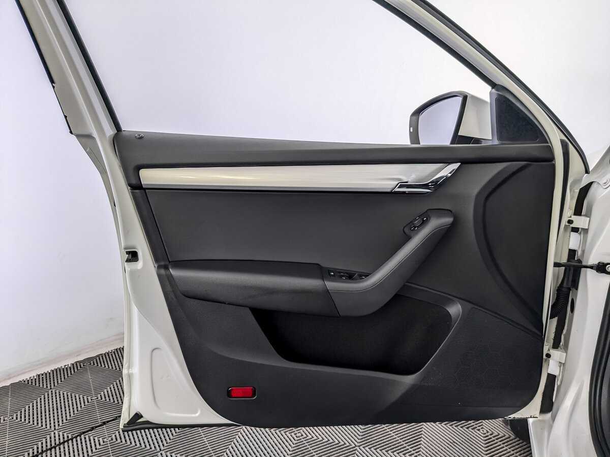 Skoda Octavia с пробегом — 2019 год. Фото: #18