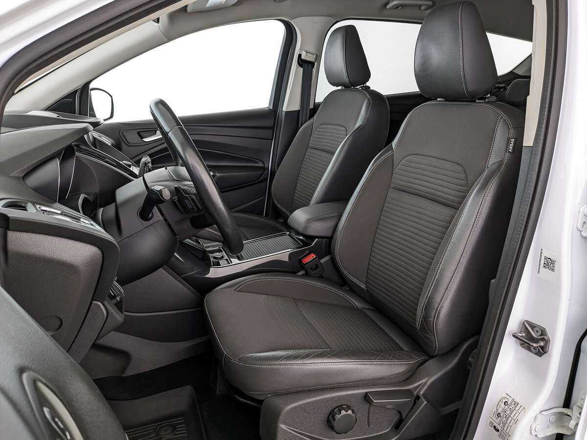 Ford Kuga с пробегом — 2018 год. Фото: #15