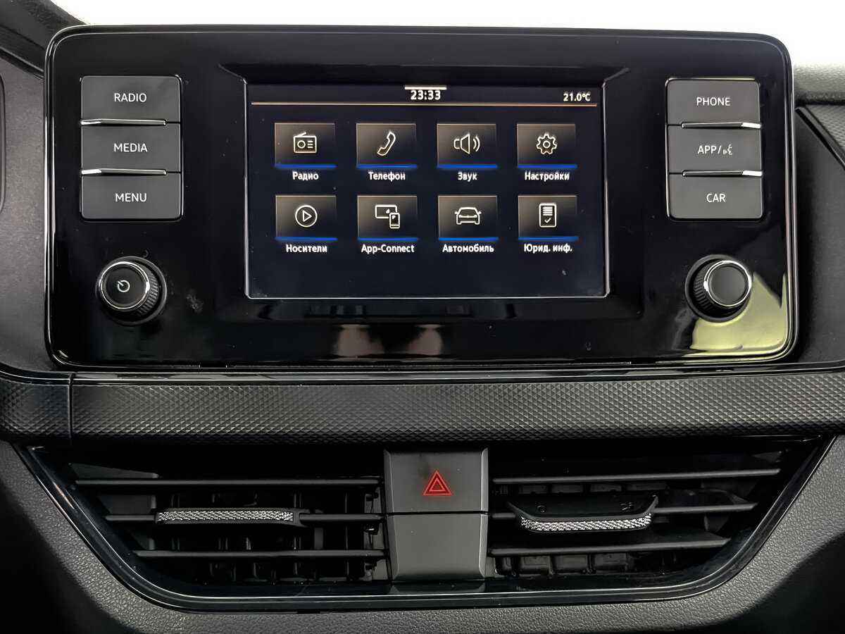 Volkswagen Polo с пробегом — 2020 год. Фото: #12