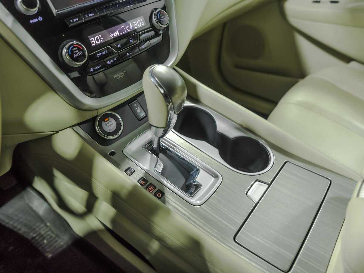 Nissan Murano с пробегом — 2016 год. Фото: #12