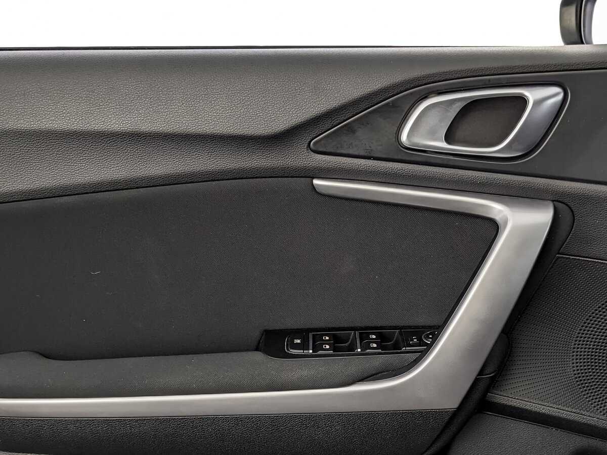 Kia XCeed с пробегом — 2021 год. Фото: #14