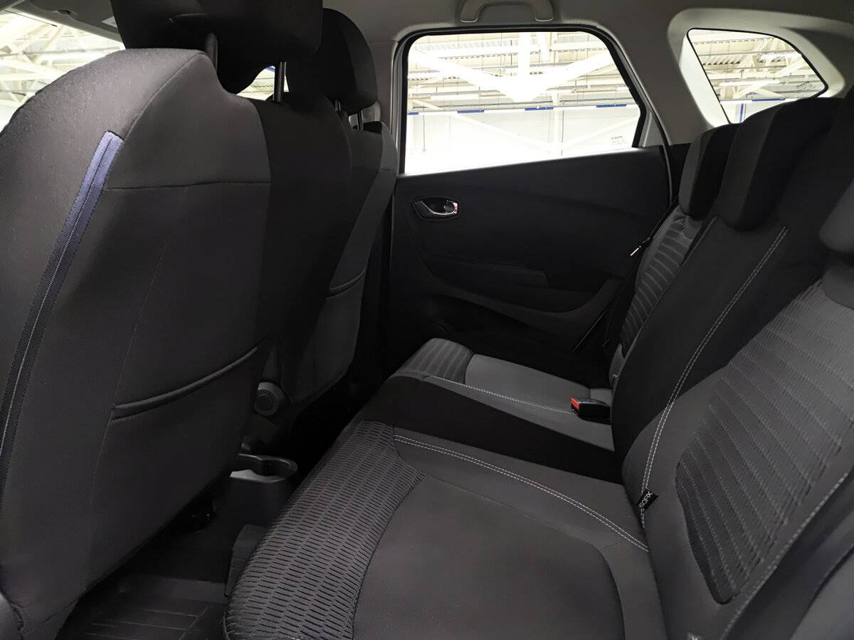 Renault Kaptur с пробегом — 2018 год. Фото: #10