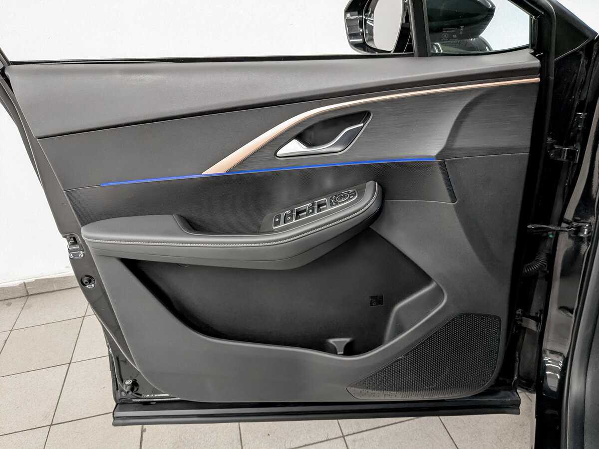 OMODA C5 с пробегом — 2023 год. Фото: #16