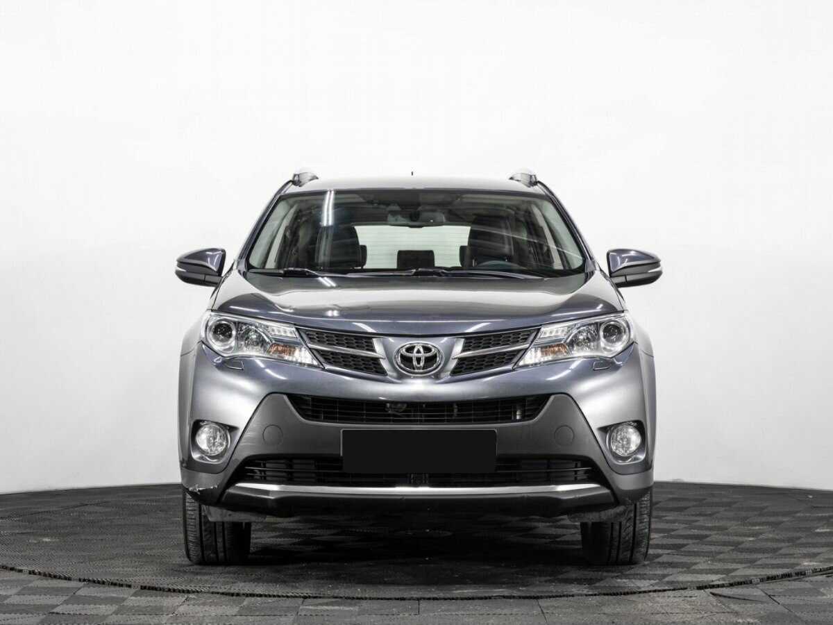 Toyota RAV4 с пробегом — 2013 год. Фото: #1