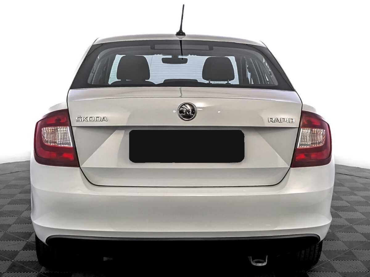 Skoda Rapid с пробегом — 2019 год. Фото: #5