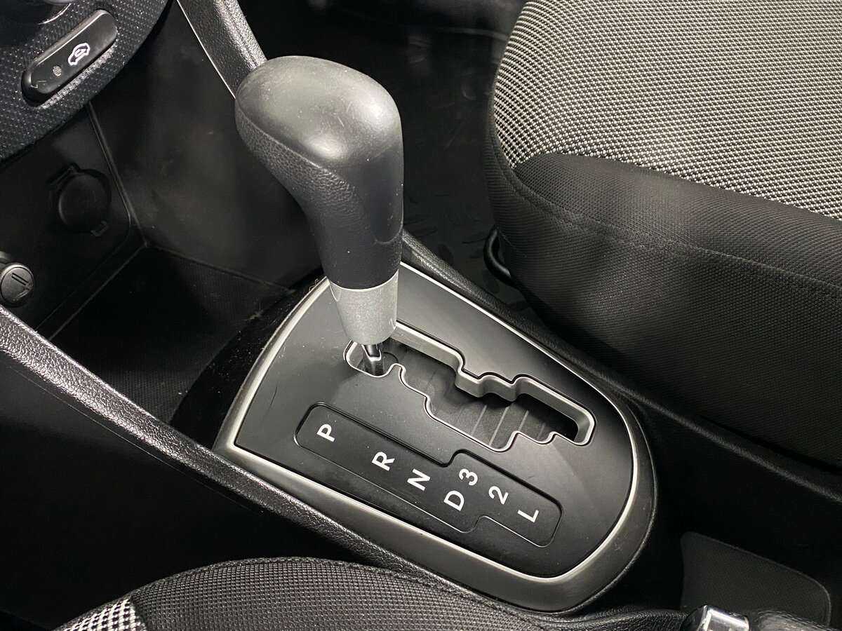 Hyundai Solaris с пробегом — 2014 год. Фото: #13