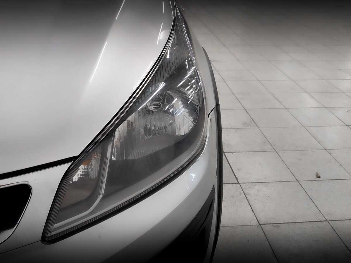 Kia Rio с пробегом — 2020 год. Фото: #16