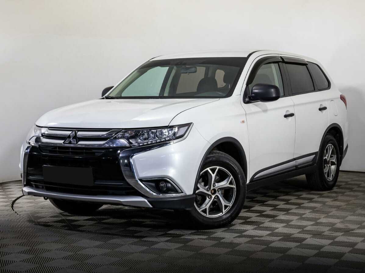Mitsubishi Outlander с пробегом — 2018 год. Фото: #0
