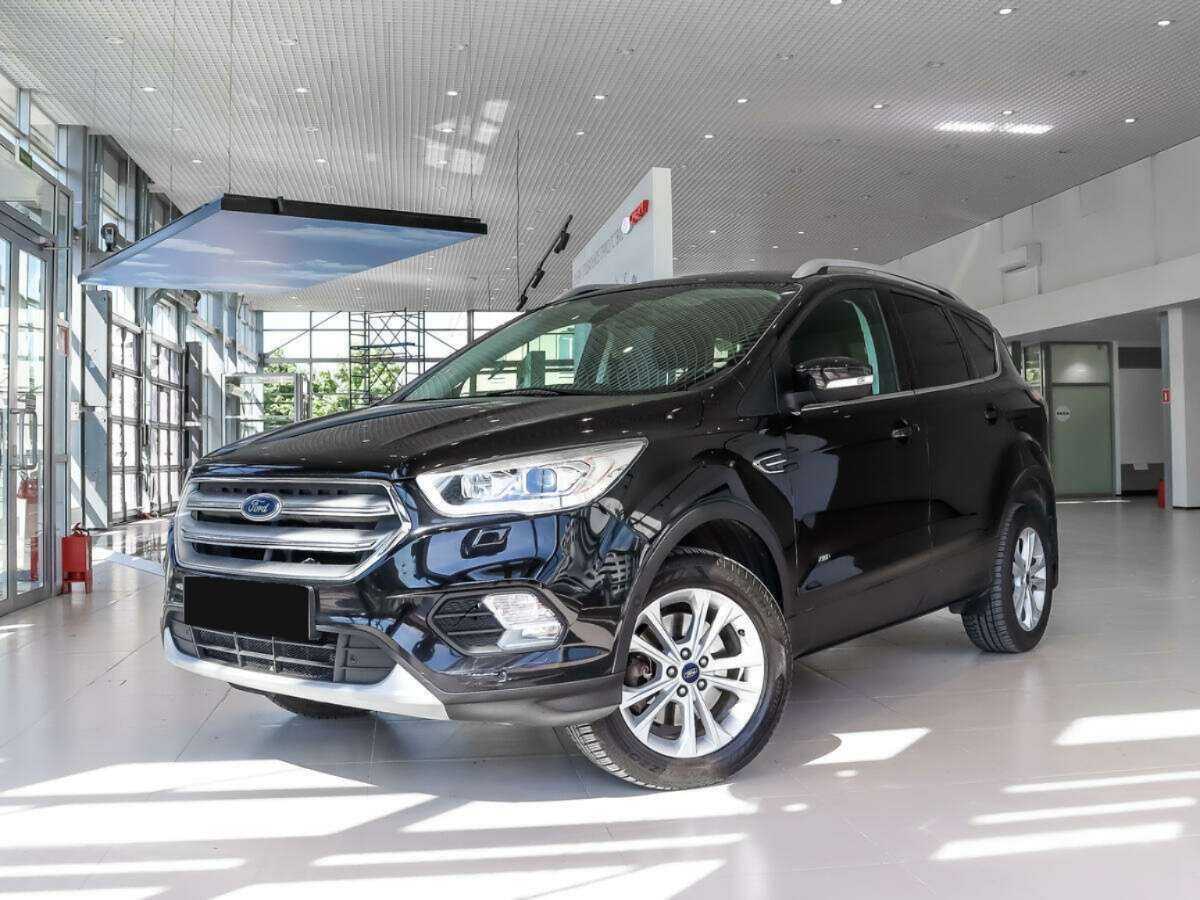 Ford Kuga с пробегом — 2016 год. Фото: #0